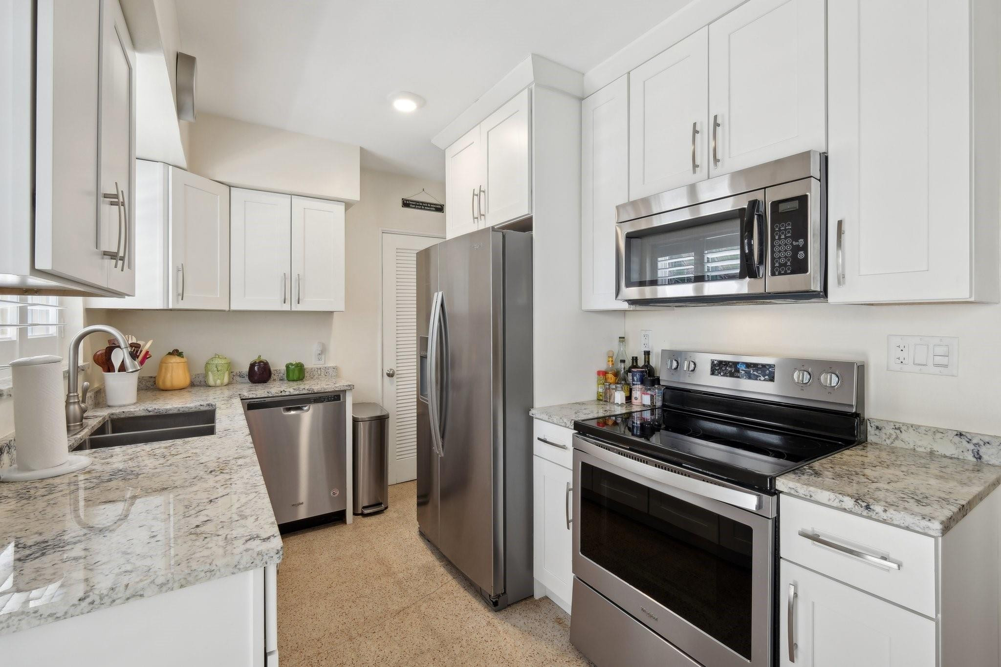 3402 Leigh Road Pompano Beach, FL 33062 - Photo 17 of 44 Photo 17