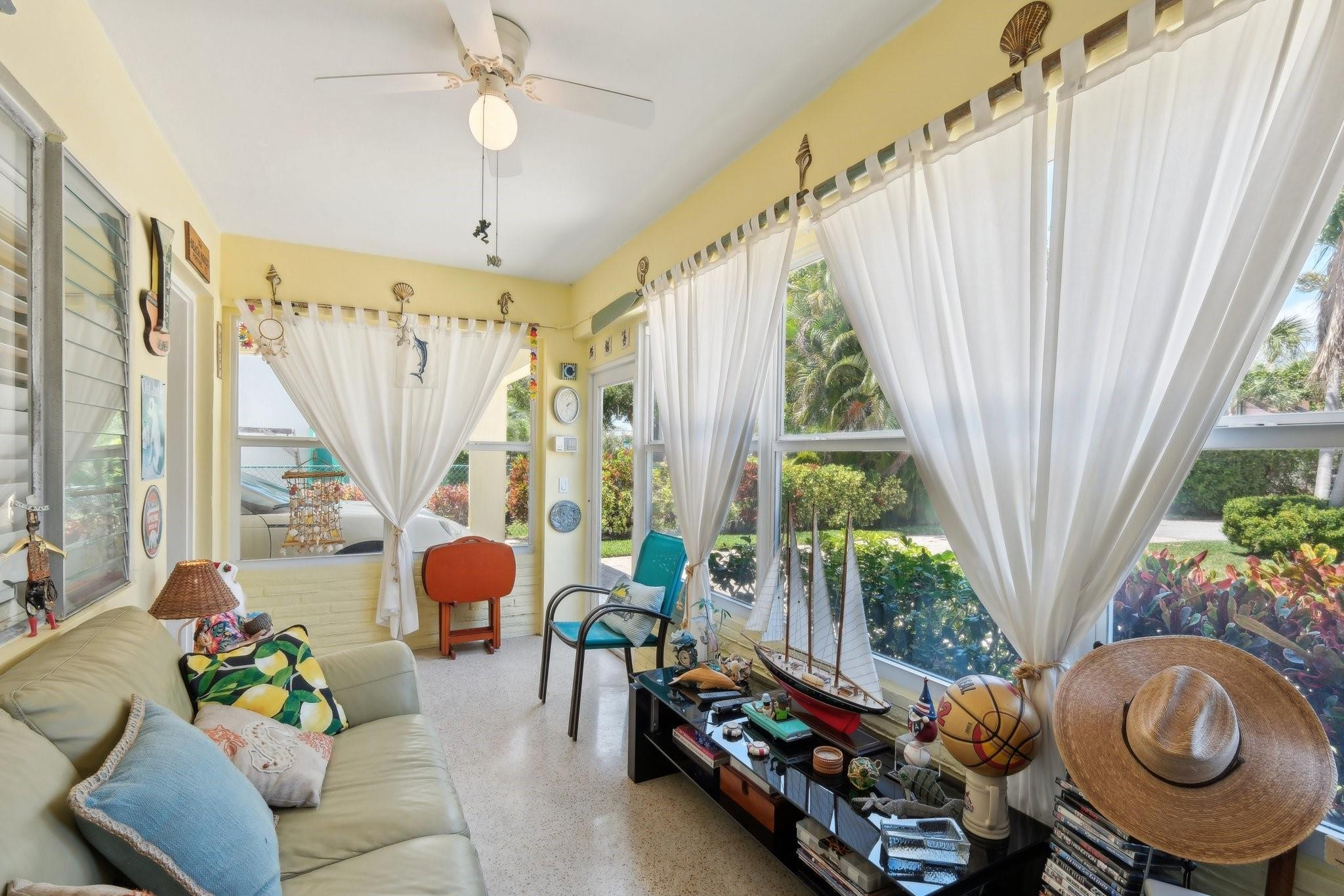 3402 Leigh Road Pompano Beach, FL 33062 - Photo 8 of 44 Climatized Sun Room