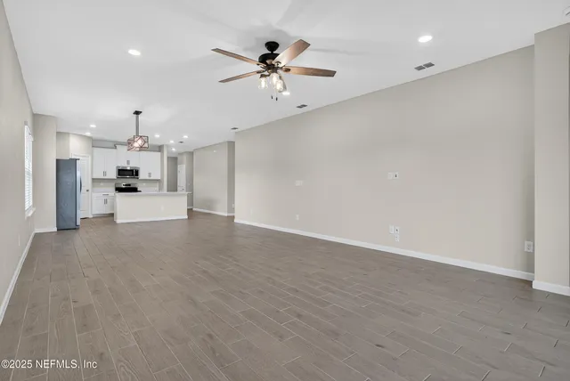 $2,200 | 2618 Seasons Rd Green Cove Springs, Green Cove Springs, FL 32043