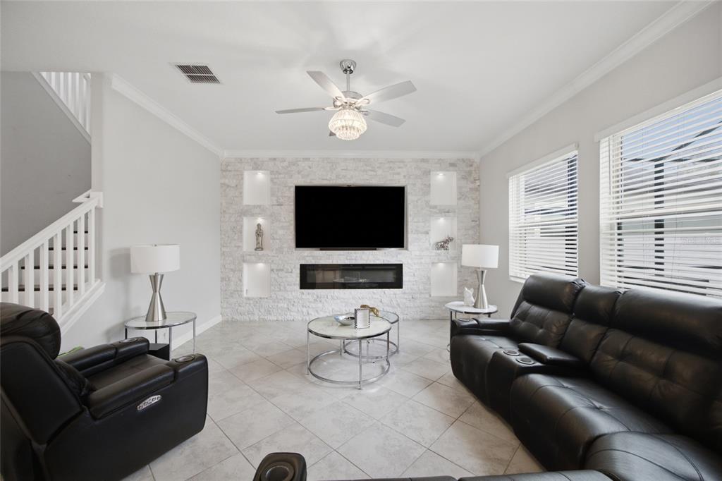11419 Sunburst Marble Road Riverview, FL 33579 - Photo 6 of 46