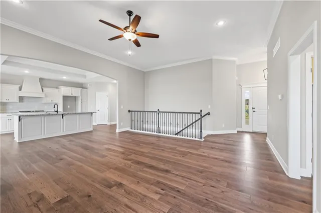 $587,840 | 10216 North Winchester Avenue, Kansas City, MO 64156