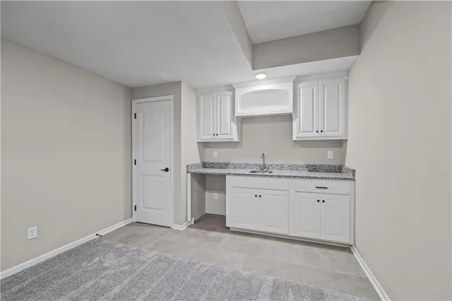 $587,840 | 10216 North Winchester Avenue, Kansas City, MO 64156