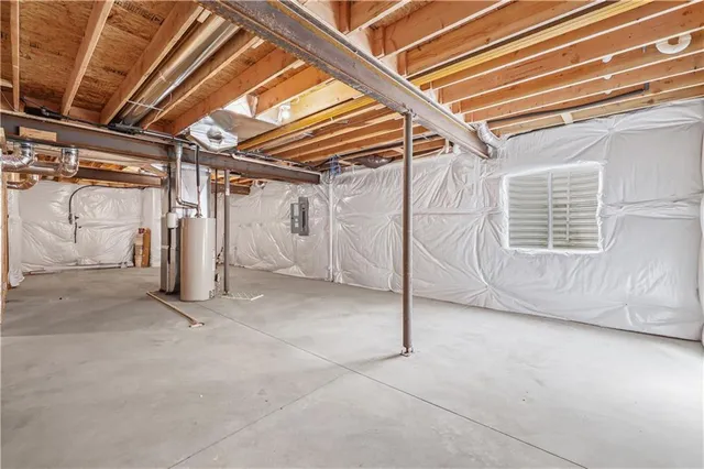 $587,840 | 10216 North Winchester Avenue, Kansas City, MO 64156