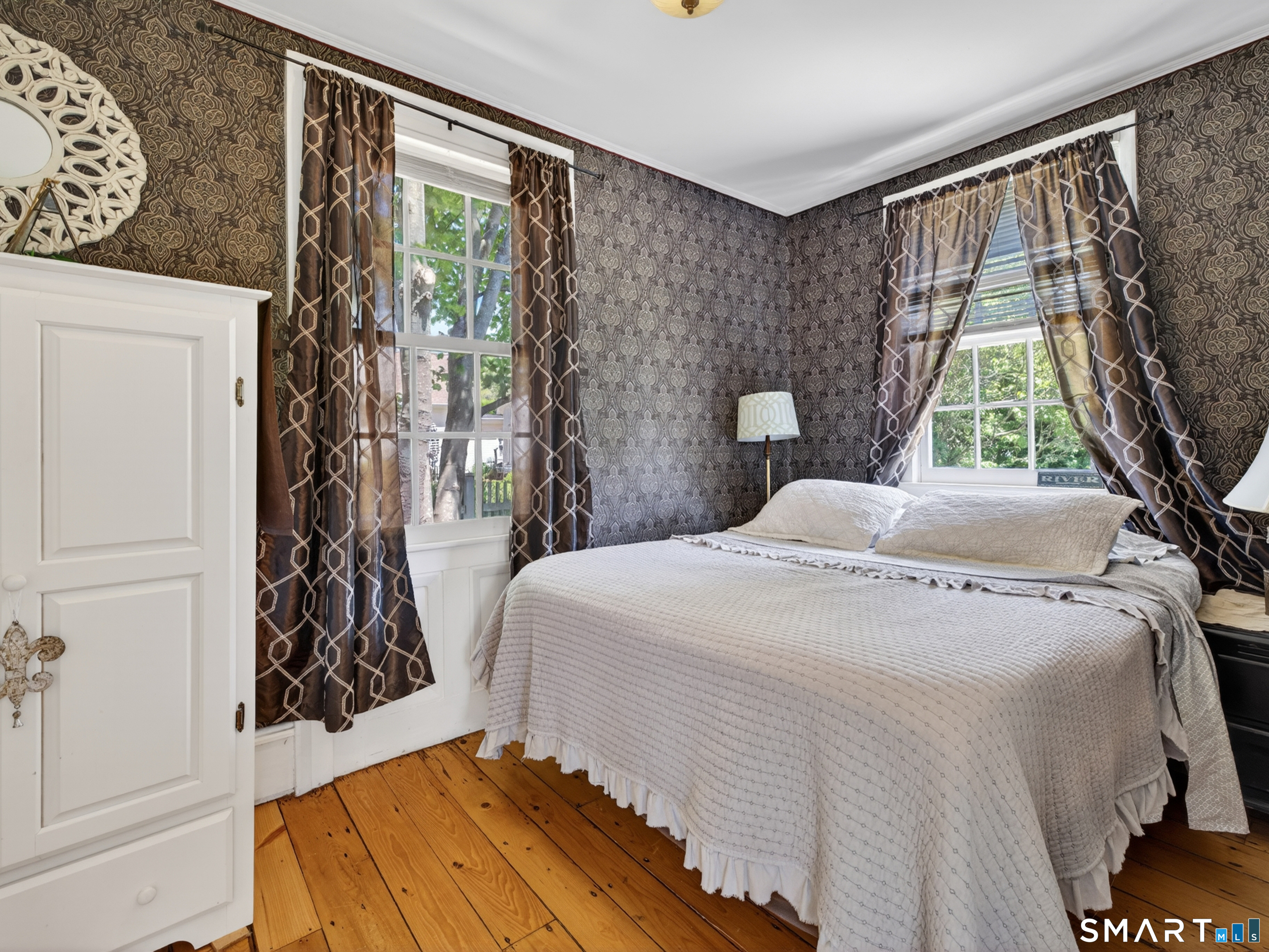 26 Pearl Street Groton, CT 06355 - Photo 16 of 40 Captain Morgan Bedroom