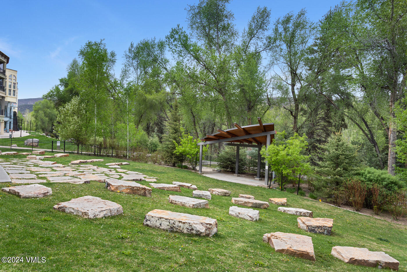 216 Main Street, Unit R322 Edwards, CO 81632 - Photo 20 of 23 Riverwalk Amber 322 MLS-22