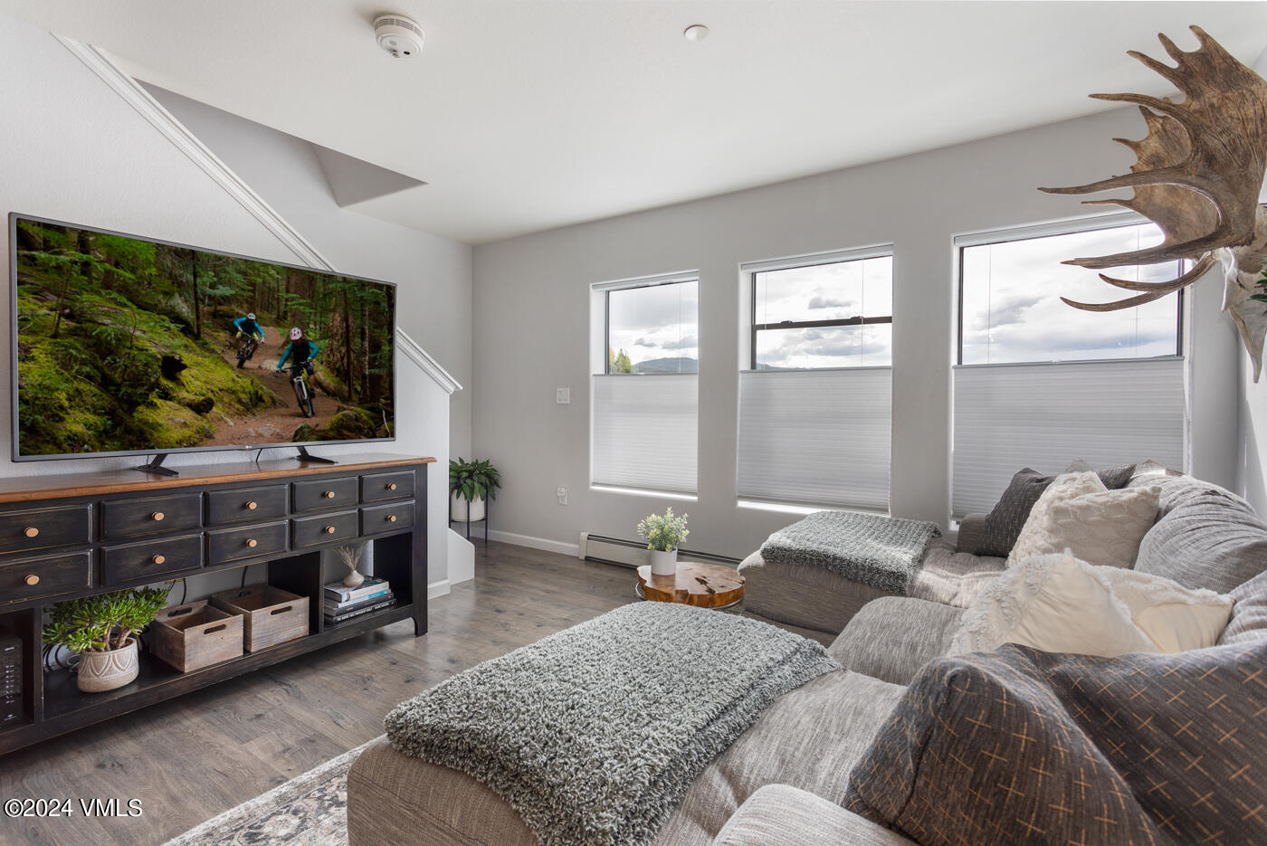 216 Main Street, Unit R322 Edwards, CO 81632 - Photo 6 of 23 Riverwalk Amber 322 MLS-13