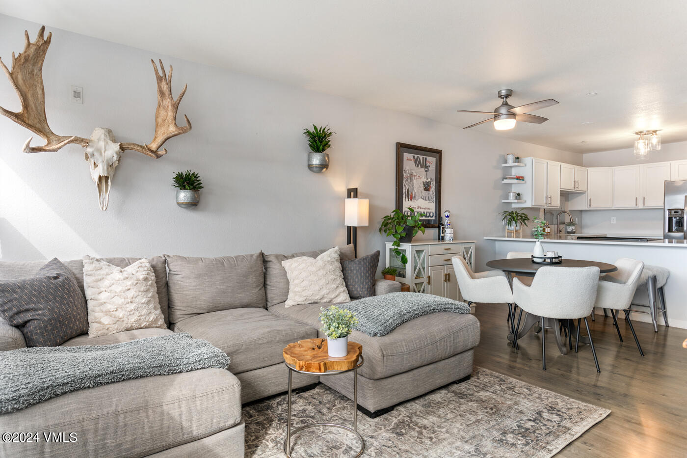 216 Main Street, Unit R322 Edwards, CO 81632 - Photo 10 of 23 Riverwalk Amber 322 MLS-10