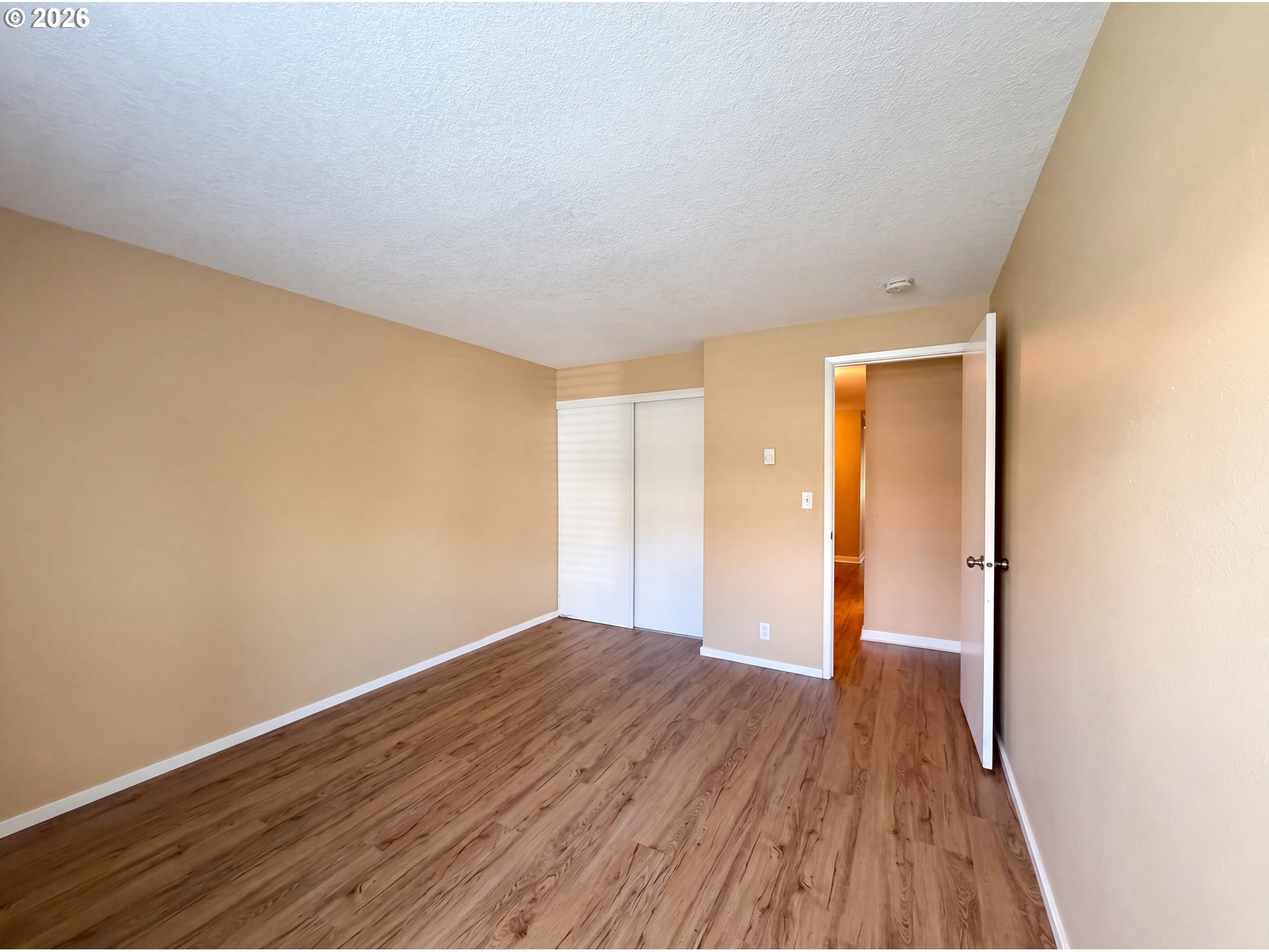 10132 Southwest Trapper Terrace Beaverton, OR 97008 - Photo 4 of 20