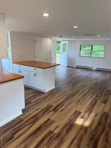 $1,275 | 19 Quartz Lane, Unit 4, Port Jervis, NY 12771