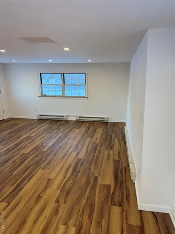 $1,275 | 19 Quartz Lane, Unit 4, Port Jervis, NY 12771