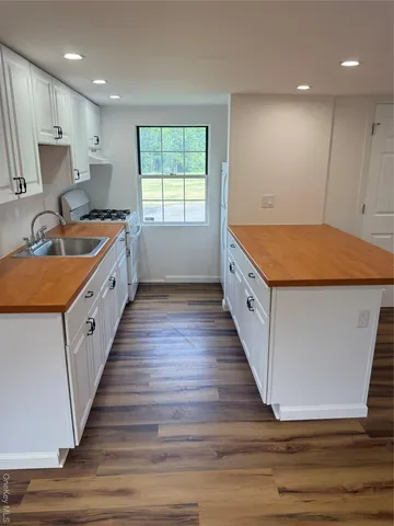 $1,275 | 19 Quartz Lane, Unit 4, Port Jervis, NY 12771