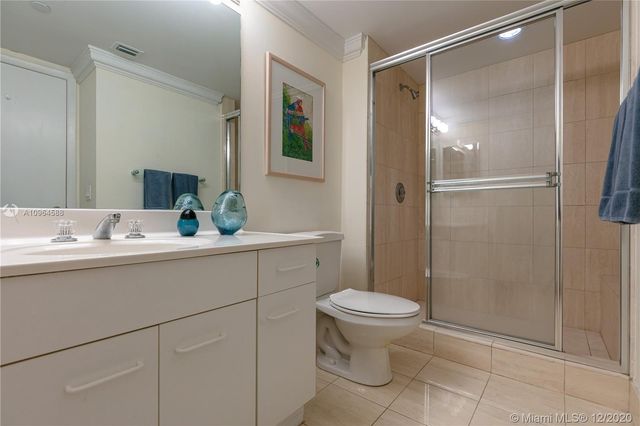 $380,000 | 21205 Yacht Club Drive, Unit 2407, Aventura, FL 33180