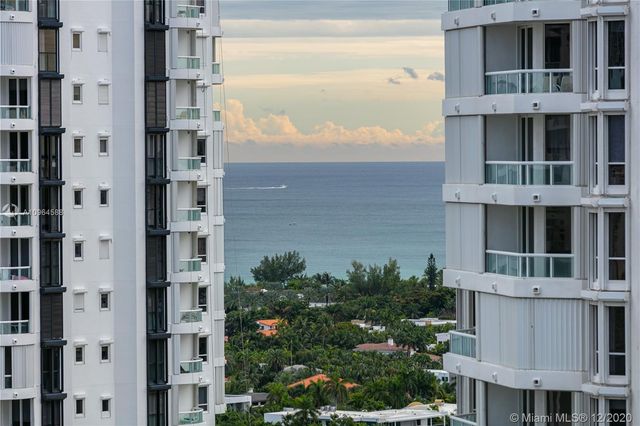 $380,000 | 21205 Yacht Club Drive, Unit 2407, Aventura, FL 33180