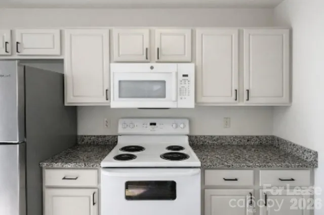 $1,700 | 3707 Silver Ore Lane, Charlotte, NC 28216