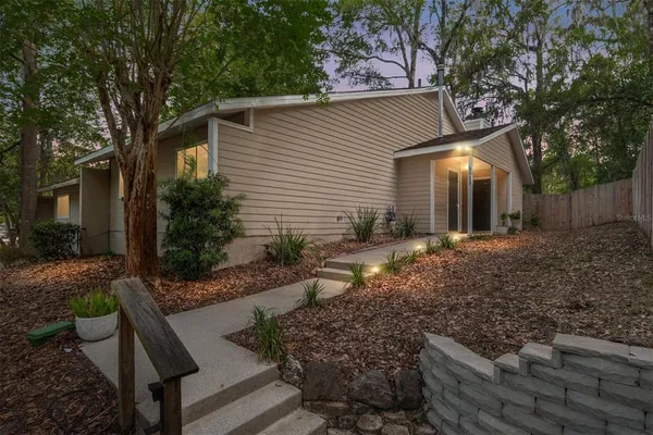 $209,900 | 3953 Northwest 7th Place, Gainesville, FL 32607