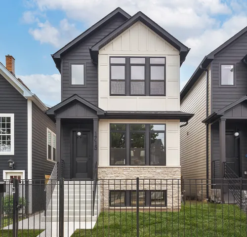 $1,399,000 | 1719 West Foster Avenue, Chicago, IL 60640