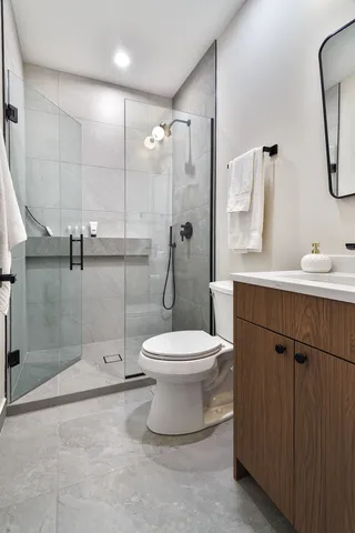 $1,399,000 | 1719 West Foster Avenue, Chicago, IL 60640