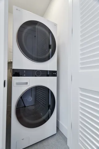 $1,399,000 | 1719 West Foster Avenue, Chicago, IL 60640