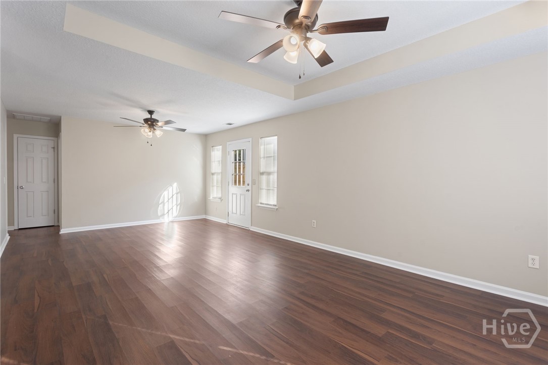 7216 Garfield Street Savannah, GA 31406 - Photo 3 of 18