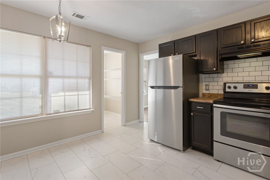 7216 Garfield Street Savannah, GA 31406 - Photo 6 of 18