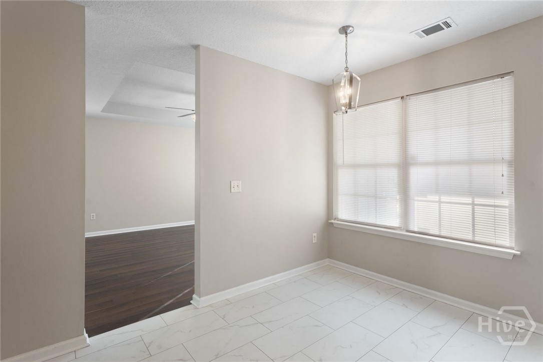 7216 Garfield Street Savannah, GA 31406 - Photo 7 of 18