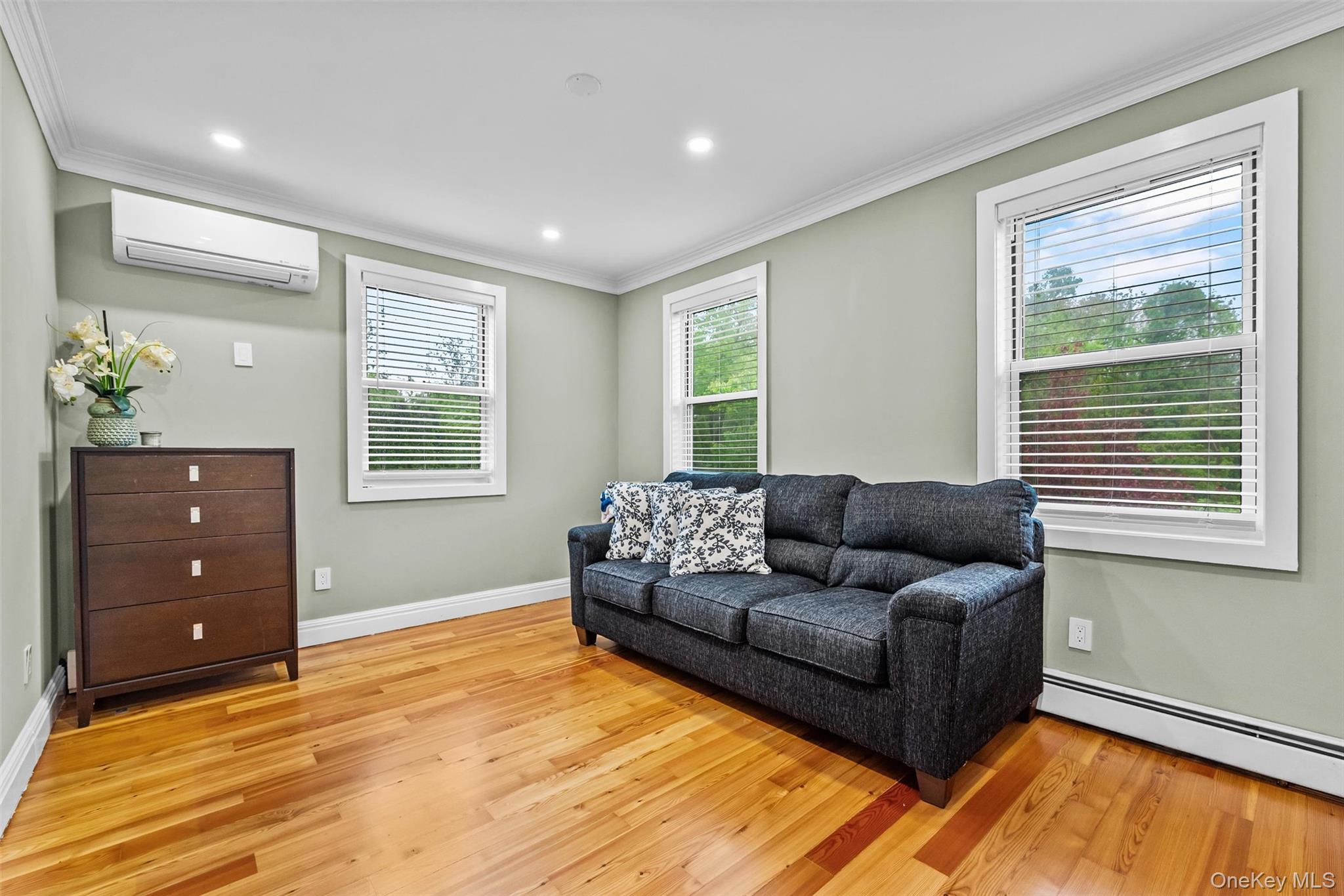 751 Rte 9W Fort Montgomery, NY 10922 - Photo 27 of 41 a living room with furniture and a window