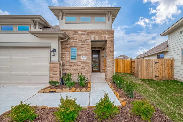 $2,500 | 31801 Pecan Cottage Lane, Spring, TX 77386