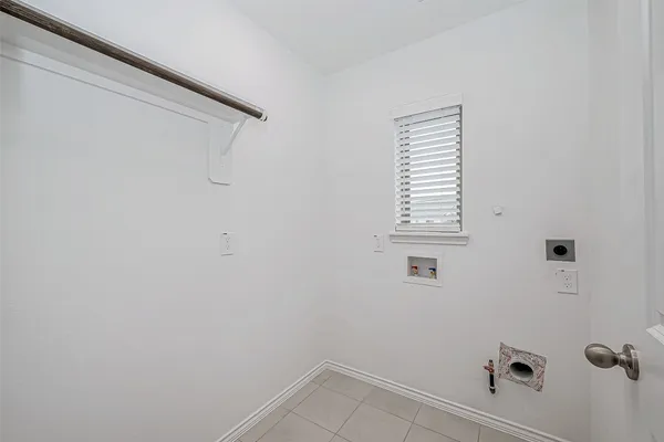 $2,500 | 31801 Pecan Cottage Lane, Spring, TX 77386