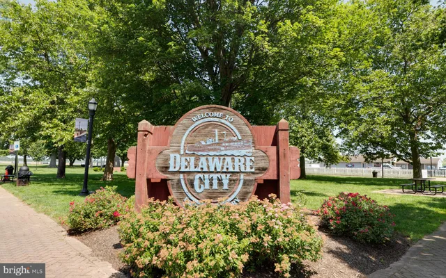 $315,000 | 311 Bayard Street, Delaware City, DE 19706