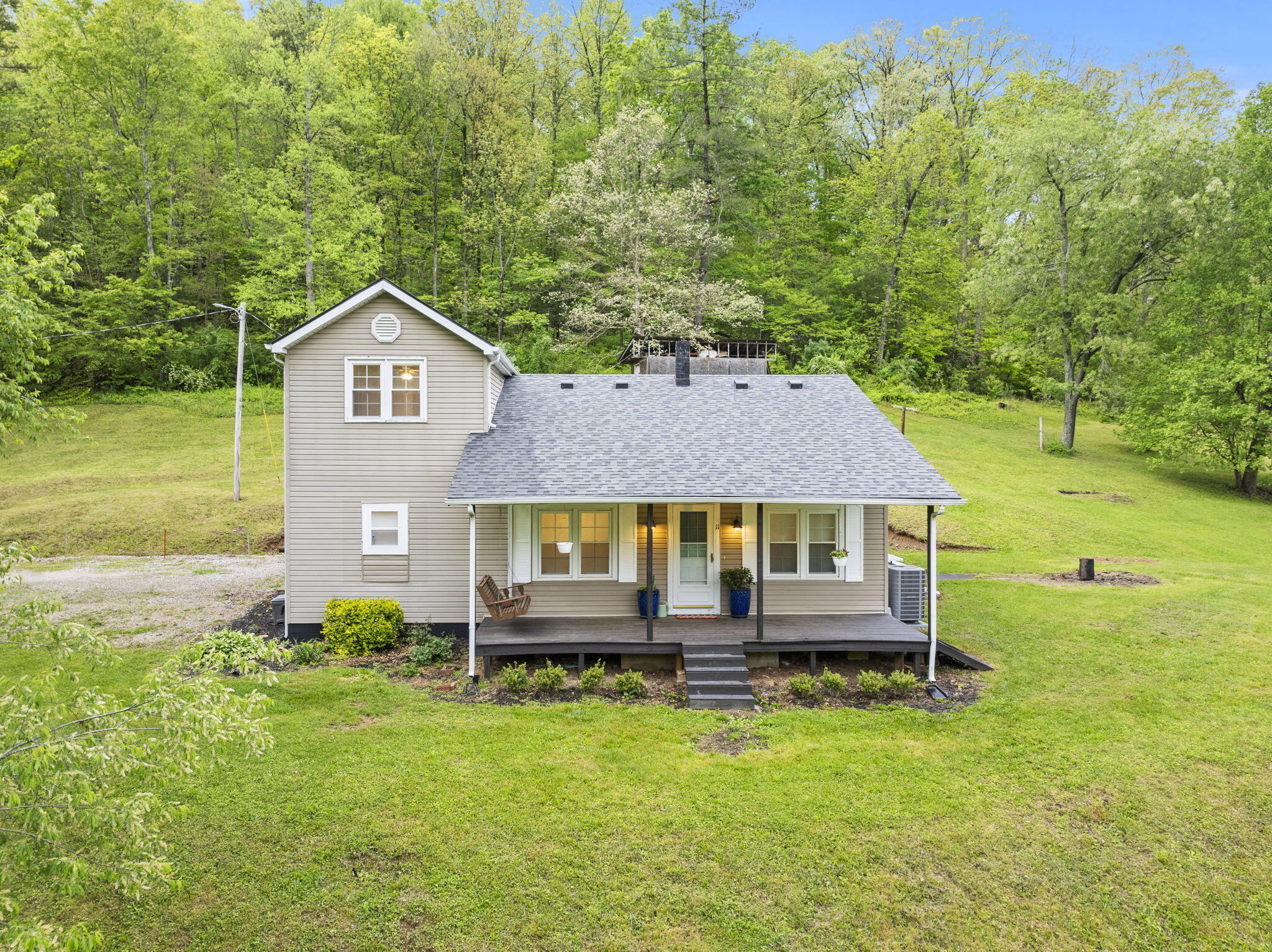 11 Congleton Hollow Road McKee, KY 40447 - Photo 2 of 40 4-web-or-mls-DJI_20250512201502_0041_D