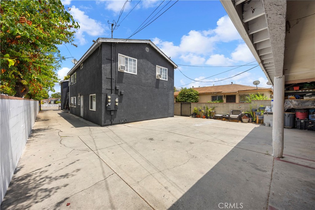 1219 South Downey Road Los Angeles, CA 90023 - Photo 23 of 25