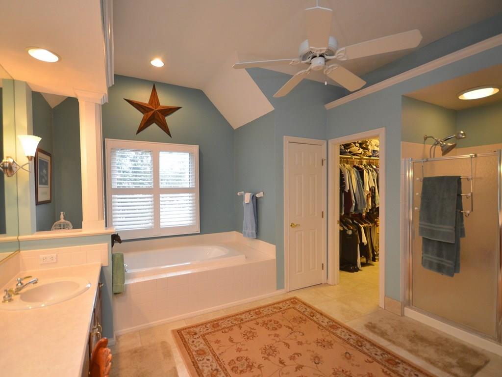 6938 Riverside Way Fishers, IN 46038 - Photo 16 of 24 Gallery Image 16
