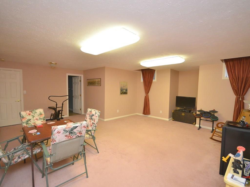 6938 Riverside Way Fishers, IN 46038 - Photo 21 of 24 Gallery Image 21