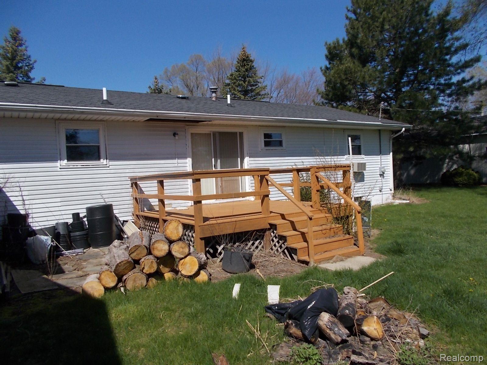 3390 Main Street Akron, MI 48701 - Photo 12 of 16