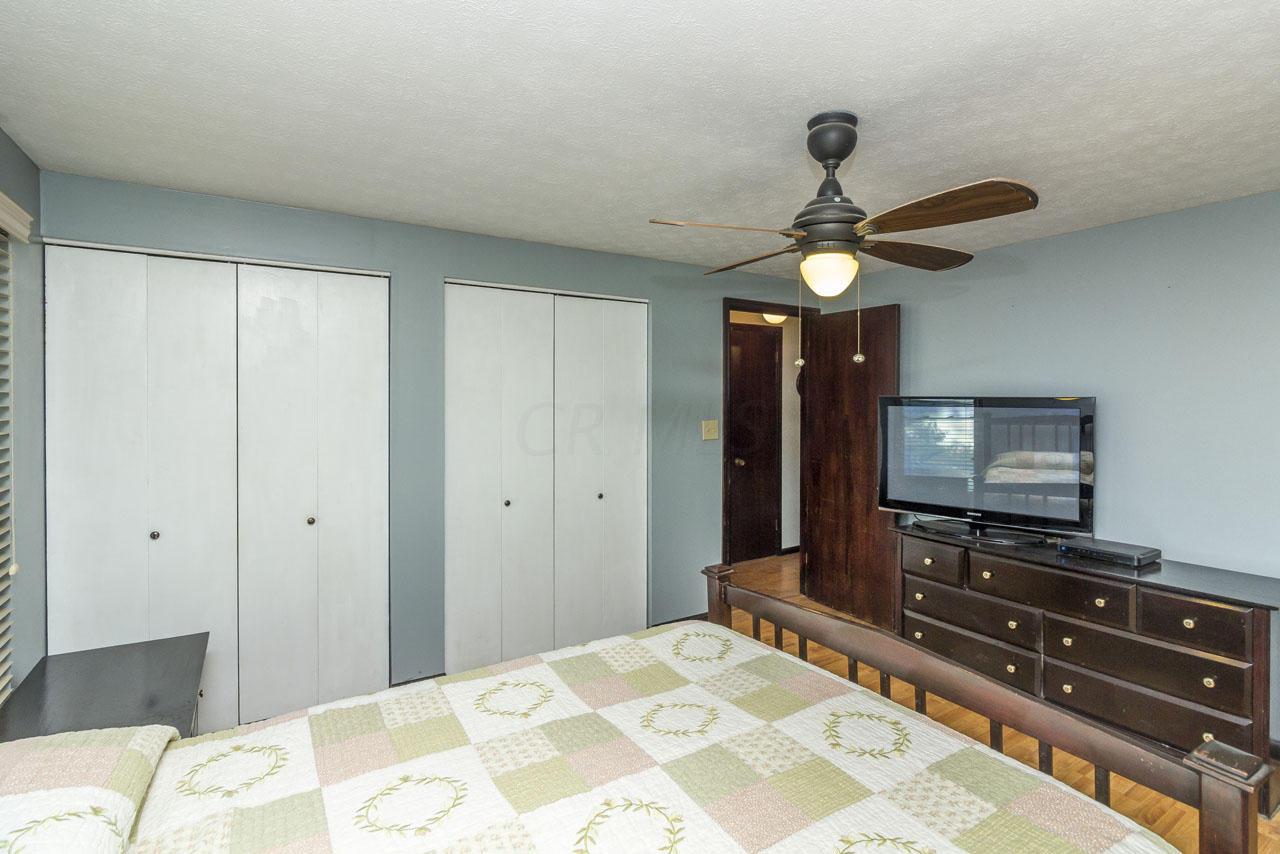 5756 Linworth Road Columbus, OH 43235 - Photo 14 of 24 Gallery Image 14