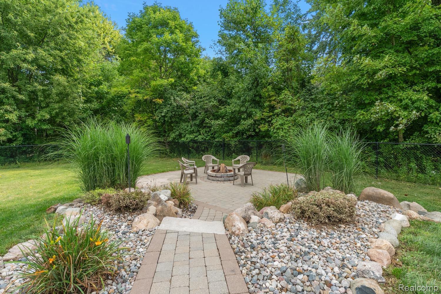 13392 Belsay Road Millington, MI 48746 - Photo 5 of 18 13392 Belsay-13 (12).jpeg