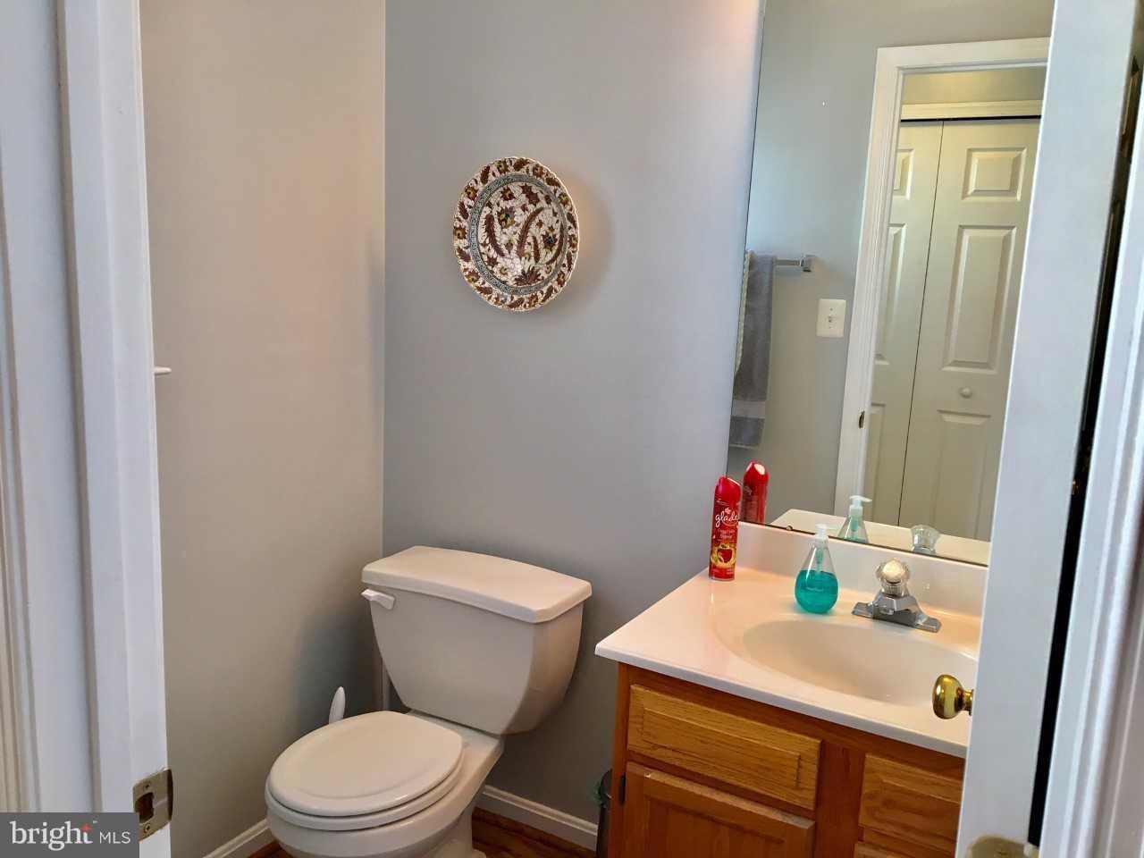 1301 Steamboat Road Shady Side, MD 20764 - Photo 13 of 26 Powder Room