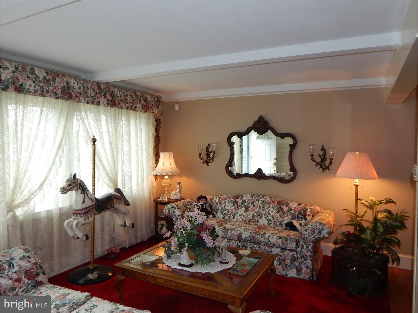 14 Dailey Drive Hamilton, NJ 08620 - Photo 3 of 22 Living Room
