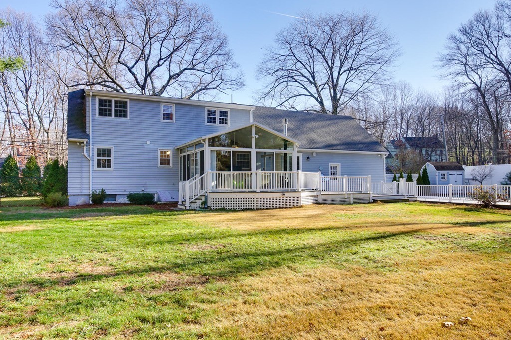 674 Concord Road Marlborough, MA 01752 - Photo 2 of 30 Gallery Image 2