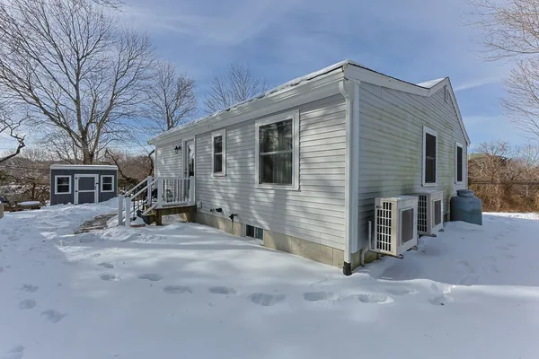 $699,900 | 16 Town Neck Road, Sandwich, MA 02563