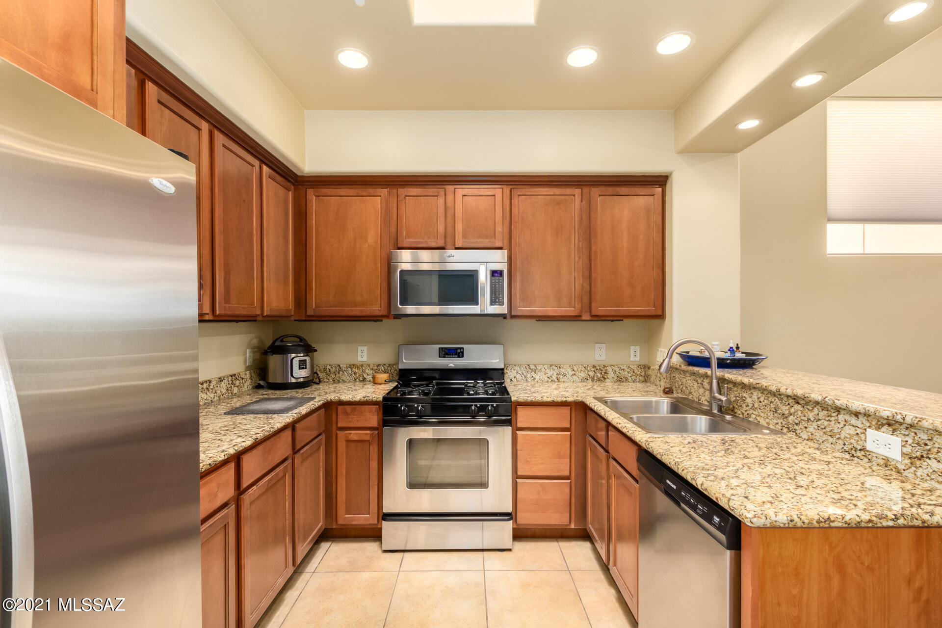 180 East Spring Sky Street Tucson, AZ 85737 - Photo 10 of 27
