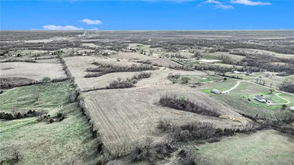 $780,000 | Cockriel Road, Edgerton, MO 64444