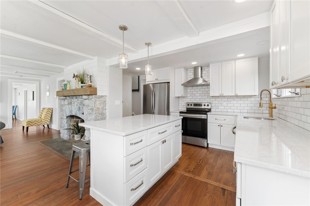 22 Namcook Road Narragansett, RI 02882 - Photo 17 of 47