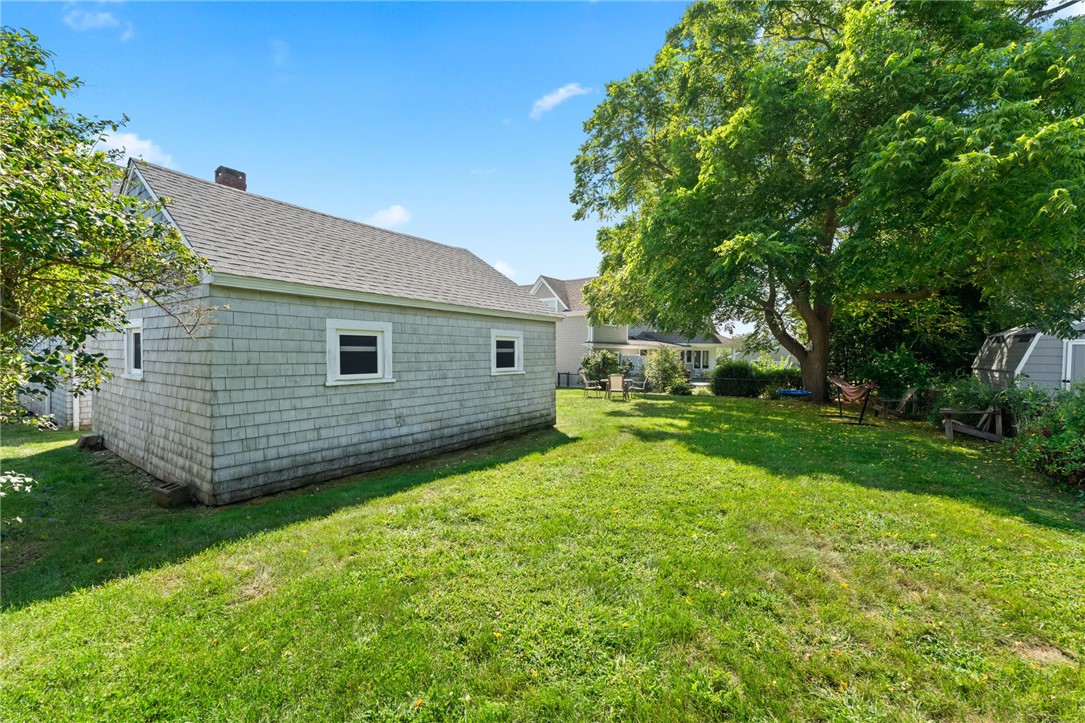 22 Namcook Road Narragansett, RI 02882 - Photo 40 of 47