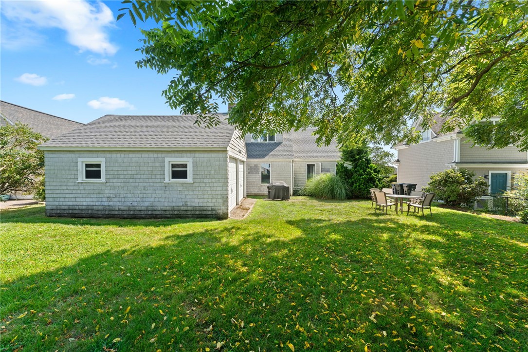 22 Namcook Road Narragansett, RI 02882 - Photo 41 of 47