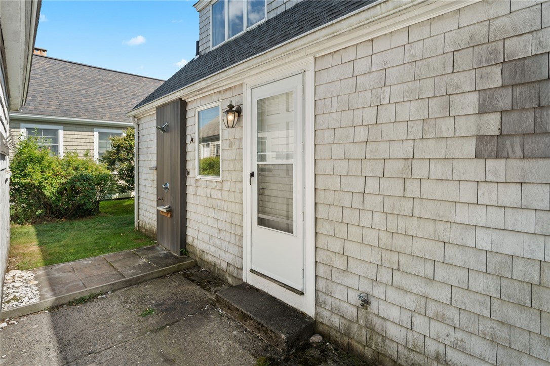 22 Namcook Road Narragansett, RI 02882 - Photo 42 of 47