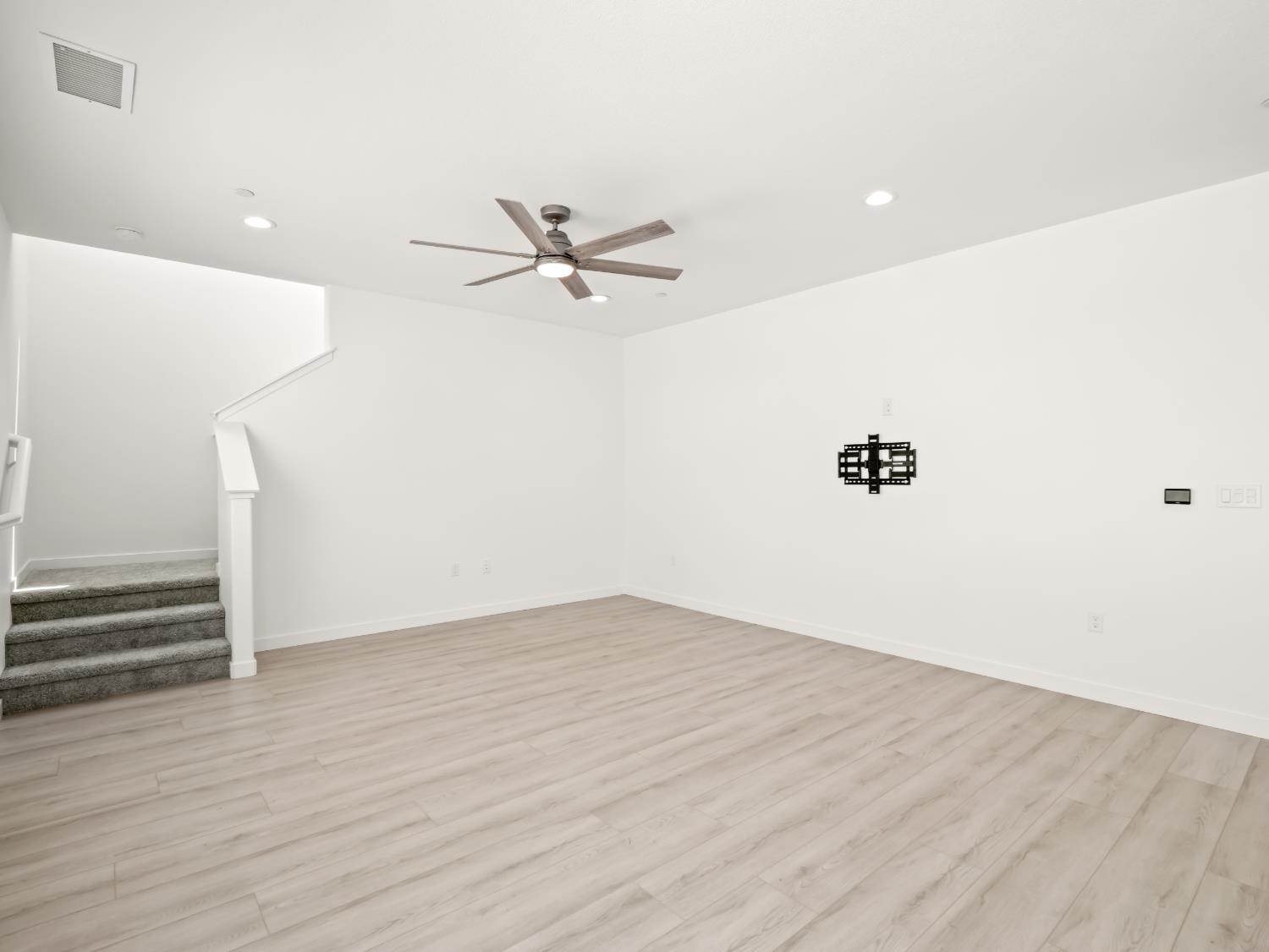 4071 Braden Road Madera, CA 93636 - Photo 5 of 46