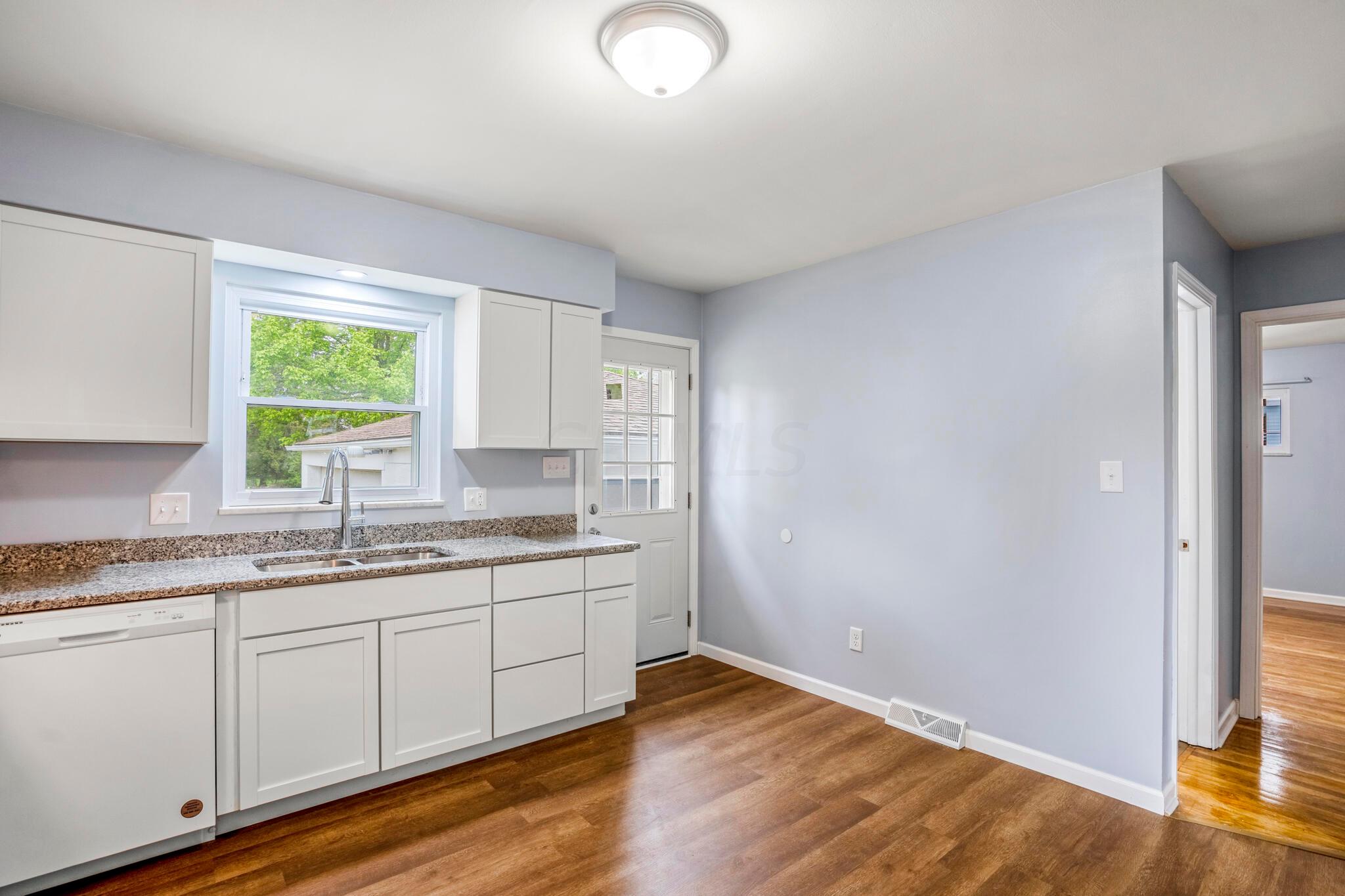 965 Beechwood Road Columbus, OH 43227 - Photo 12 of 32 DSC00689-HDR
