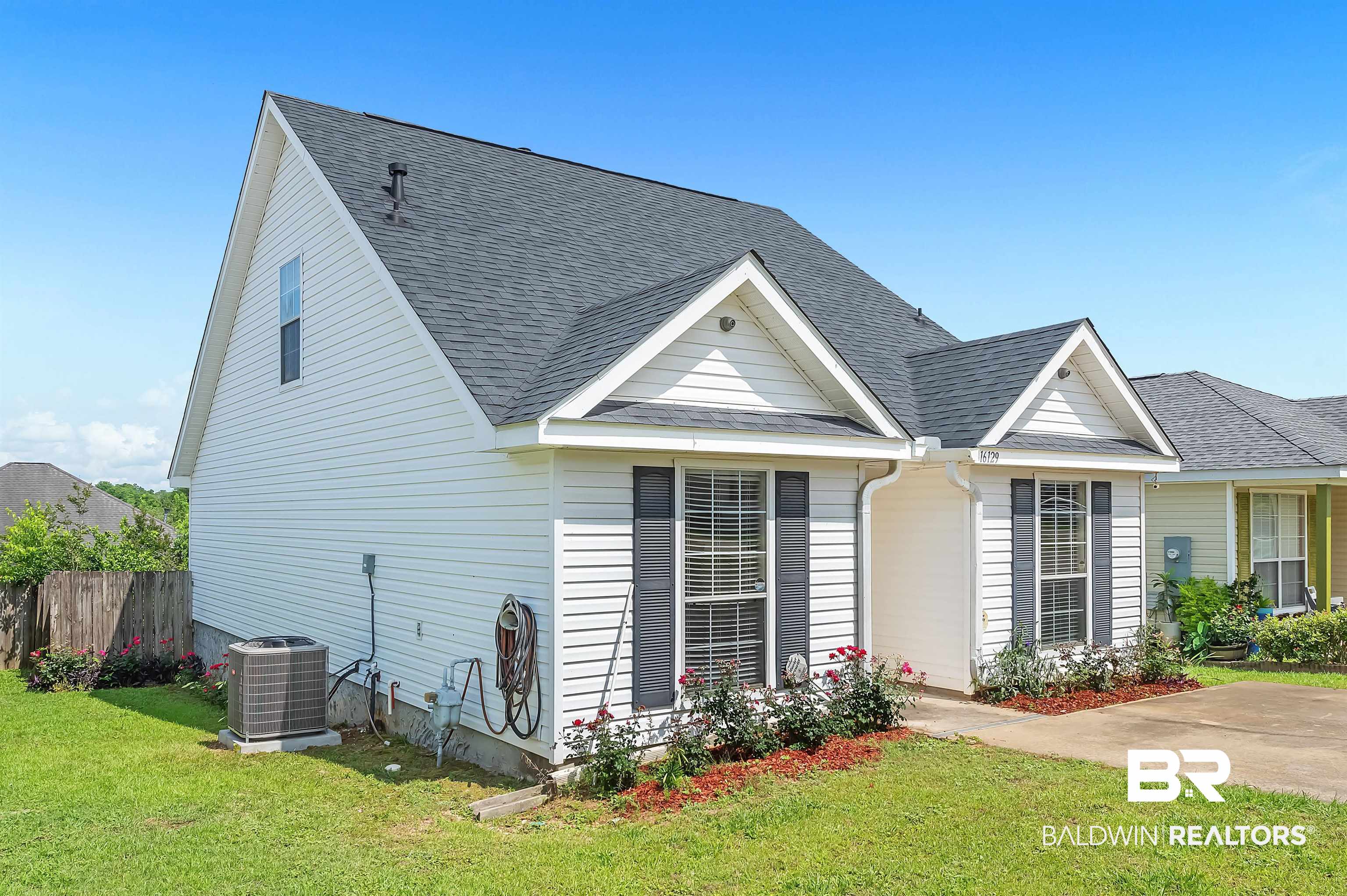 16129 Zenith Drive Loxley, AL 36551 - Photo 3 of 37