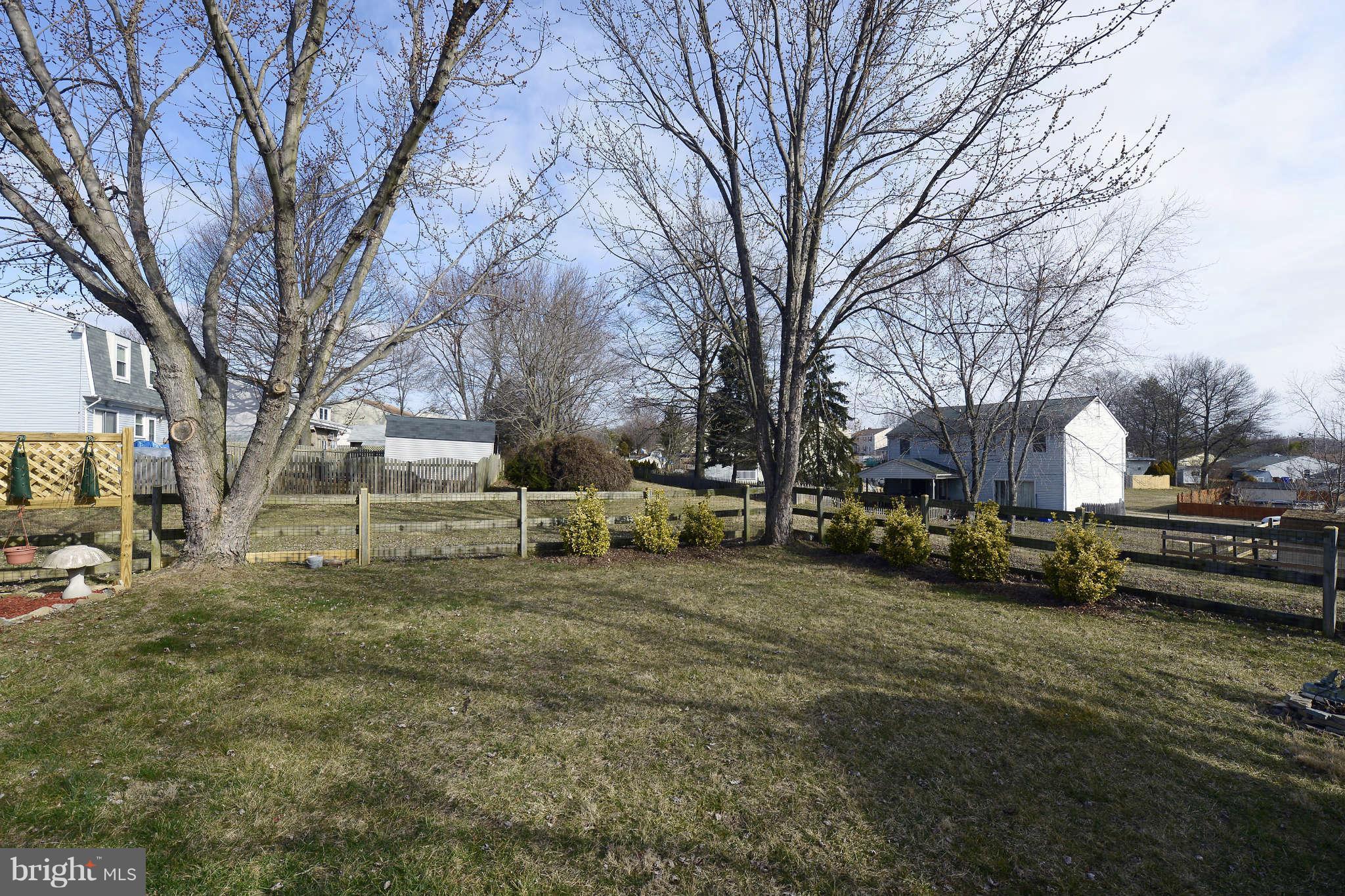102 Haverhill Road Joppa, MD 21085 - Photo 20 of 21 Fenced-in yard